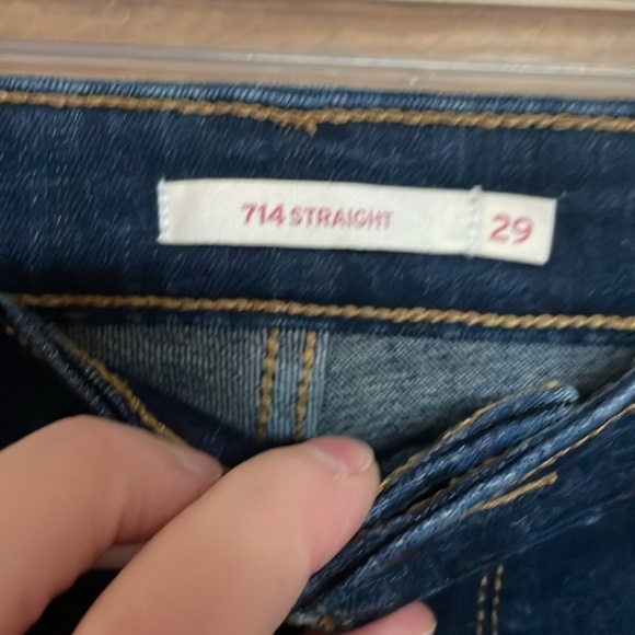 Levi Strauss & CO 714 size 29 mid rise dark wash straight leg stretchy jeans - Picture 4 of 11